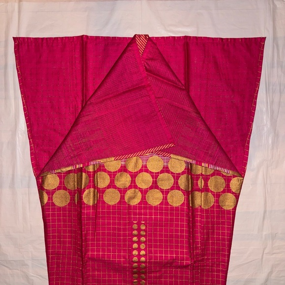 Red and Gold Patterned Dress - Picture 9 of 10